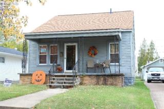 1113 Hollyrood Rd, Sandusky, OH 44870-4276