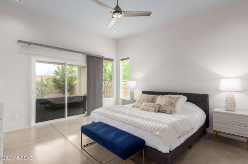 5702 Rio Verde Vis Dr, Tucson AZ  85750-1971 exterior