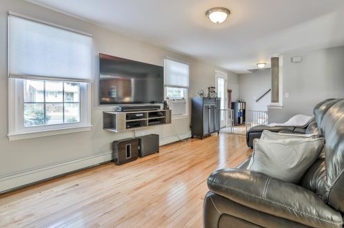 3 Trina Rd, Salem NH  03079-2077 exterior