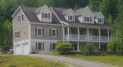 1930 Weare Rd, Henniker, NH 03242-6364