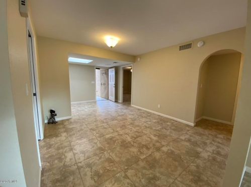 18420 25th St, Phoenix AZ  85032-8020 exterior