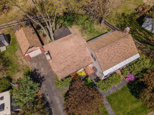 22 Lafrance Ave, Nashua, NH 03064-1727