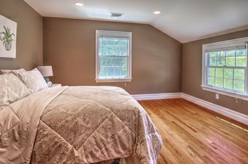 30 Fox Chase Rd, Chester NJ  07930-2915 exterior