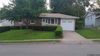 2555 Maryville Dr, Dubuque, IA 52001-1665