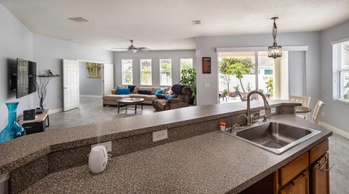 8832 Leeland Archer Blvd, Orlando FL 32836-8837 exterior