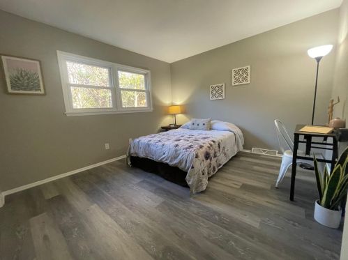 1115 Summit Dr, Waukesha WI  53186-5435 exterior