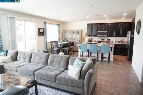 5113 Copper Sunset Way, Rancho Cordova, CA