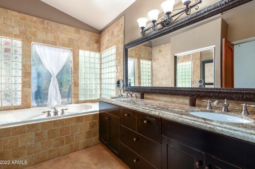 7839 Dixileta Dr, Scottsdale AZ exterior