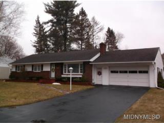 7 Hall St, Columbia Center, NY 13357-4334
