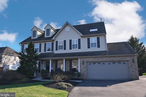 16 Wynnewood Dr, Collegeville, PA 19426-1772