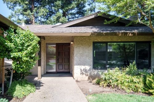 82 Northwood Commons Pl, Chico, CA 95973-7214
