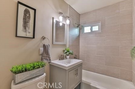 428 Gardenglen St, West Covina CA  91790-3123 exterior