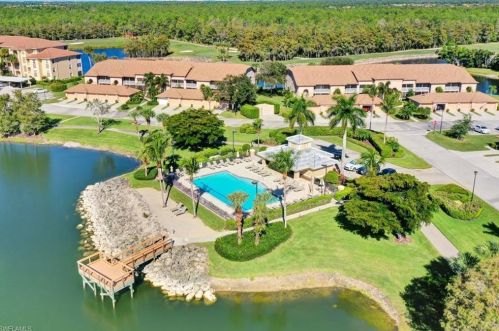 8670 Cedar Hammock Cir, Naples FL  34112-3331 exterior