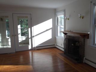 7 Roller Ter, Milford CT  06461-2644 exterior