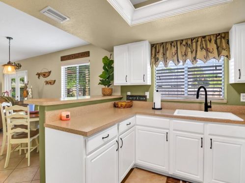 495 24th Ave, Vero Beach FL  32962-1309 exterior