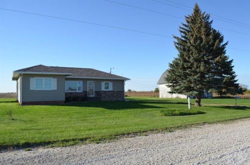 12778 300th St, Farson, IA 52563-8541