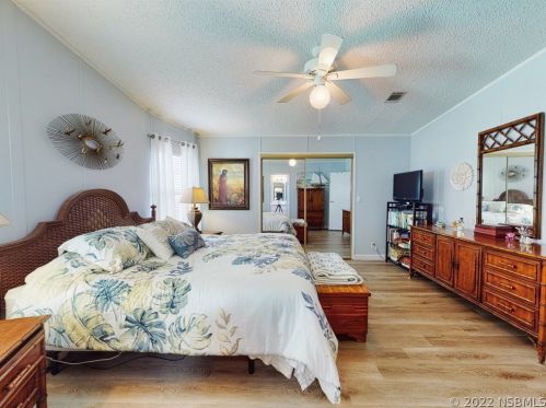 722 Navigators Way, Edgewater FL  32141-5922 exterior