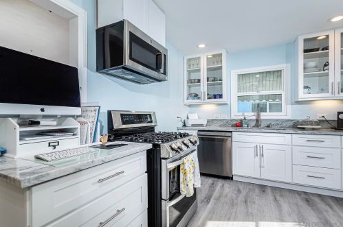 455 Adella Ln, San Diego CA  92118-1921 exterior