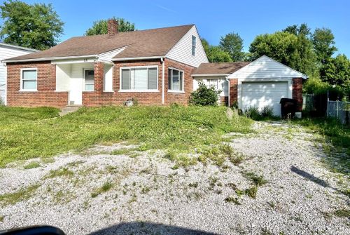 25 Kline Ave, Amelia, OH 45102-1913
