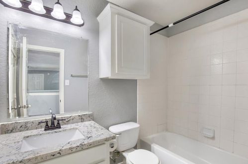 8514 Sports Haven Dr, Humble TX  77346-6000 exterior