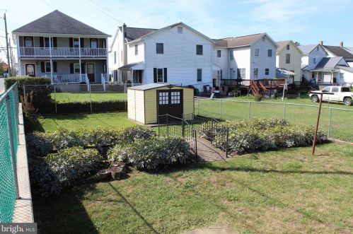 39 Allison St, Upton PA 17225-1212 exterior