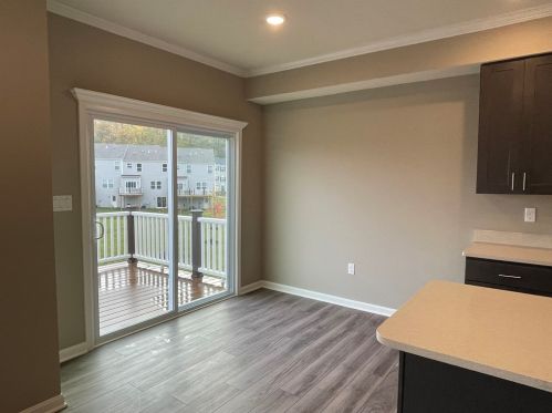 1703 Canterbury Dr, Imperial PA  15126-9186 exterior
