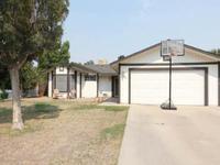 602 Lyndsay Way, London, CA 93618-3614
