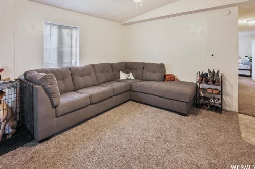 417 1200, Clearfield, UT 84015-9333