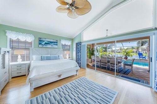 4270 Longshore Way, Naples FL  34119-8894 exterior