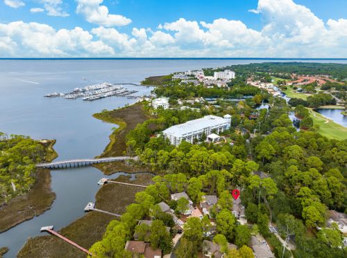 8862 Baypine Dr, Destin FL 32550-7827 exterior