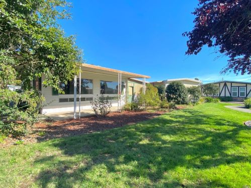 183 Westgate Cir, Santa Rosa, CA 95401-9026