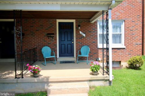 421 Hershey Ave, Lancaster, PA 17603-5701
