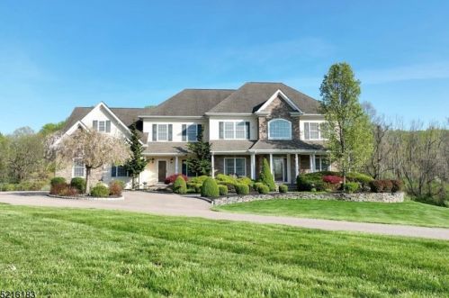 1 Paterson Rd, Lebanon, NJ 08833-3036