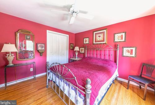 716 Carter Hill Dr, West Deptford NJ  08066-1903 exterior