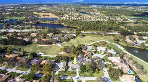 11 Carrick Rd, West Palm Beach, FL 33418-6837