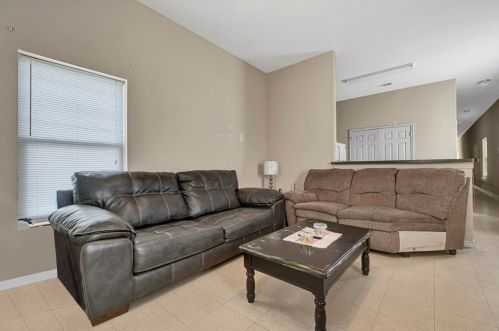 4210 Church St, Galveston TX  77550-1118 exterior