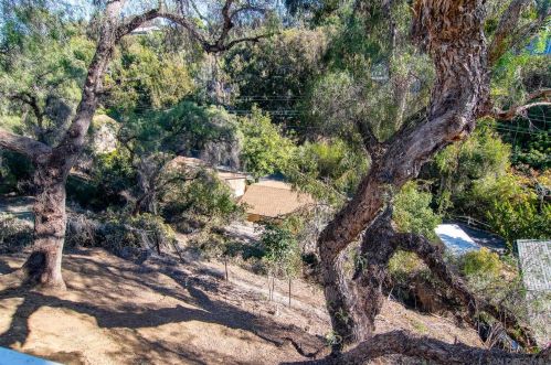 2911 Curlew St, San Diego CA 92103-3933 exterior