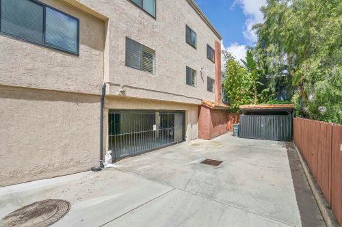 3963 Eagle St, San Diego CA 92103-2975 exterior