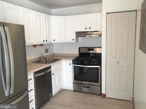 6147 Leesburg Pike, Falls Church, VA 22041-2185