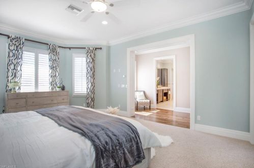 6869 Il Regalo Cir, Naples FL  34109-6818 exterior