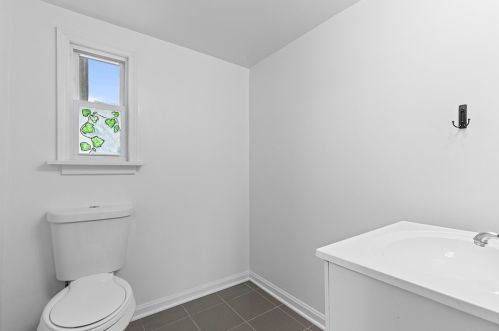 225 Elizabeth Ave, Evans City PA  16033-1087 exterior