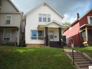2319 11 St, Duluth MN  55806-1203 exterior