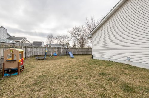 4315 122nd St, Kenosha WI  53158-3924 exterior