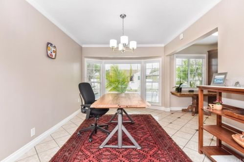 6003 Eckleson St, Lakewood CA  90713-1910 exterior