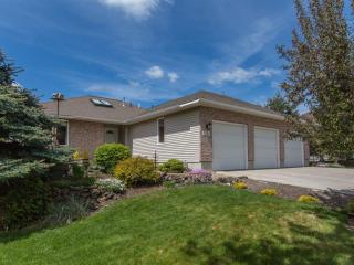 7521 F St, Spokane, WA 99208-9643