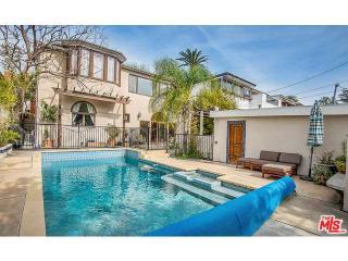 1129 Daniels Dr, Los Angeles CA  90035-1101 exterior
