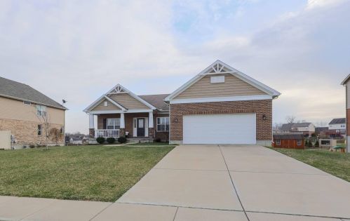 3561 Ashford Rd, Covington, KY 41015-2440