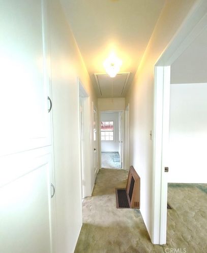 6527 Turnergrove Dr, Lakewood CA  90713-2707 exterior