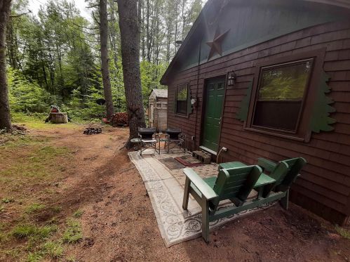 801 Browns Ridge Rd, Ossipee, NH 03864-7302