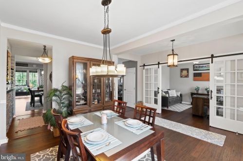 13846 Estate Manor Dr, Gainesville VA 20155-5951 exterior